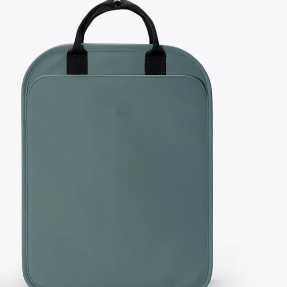 Ucon Acrobatics Berlin - Alison Medium Backpack in Pine Green - Picture 2 of 7